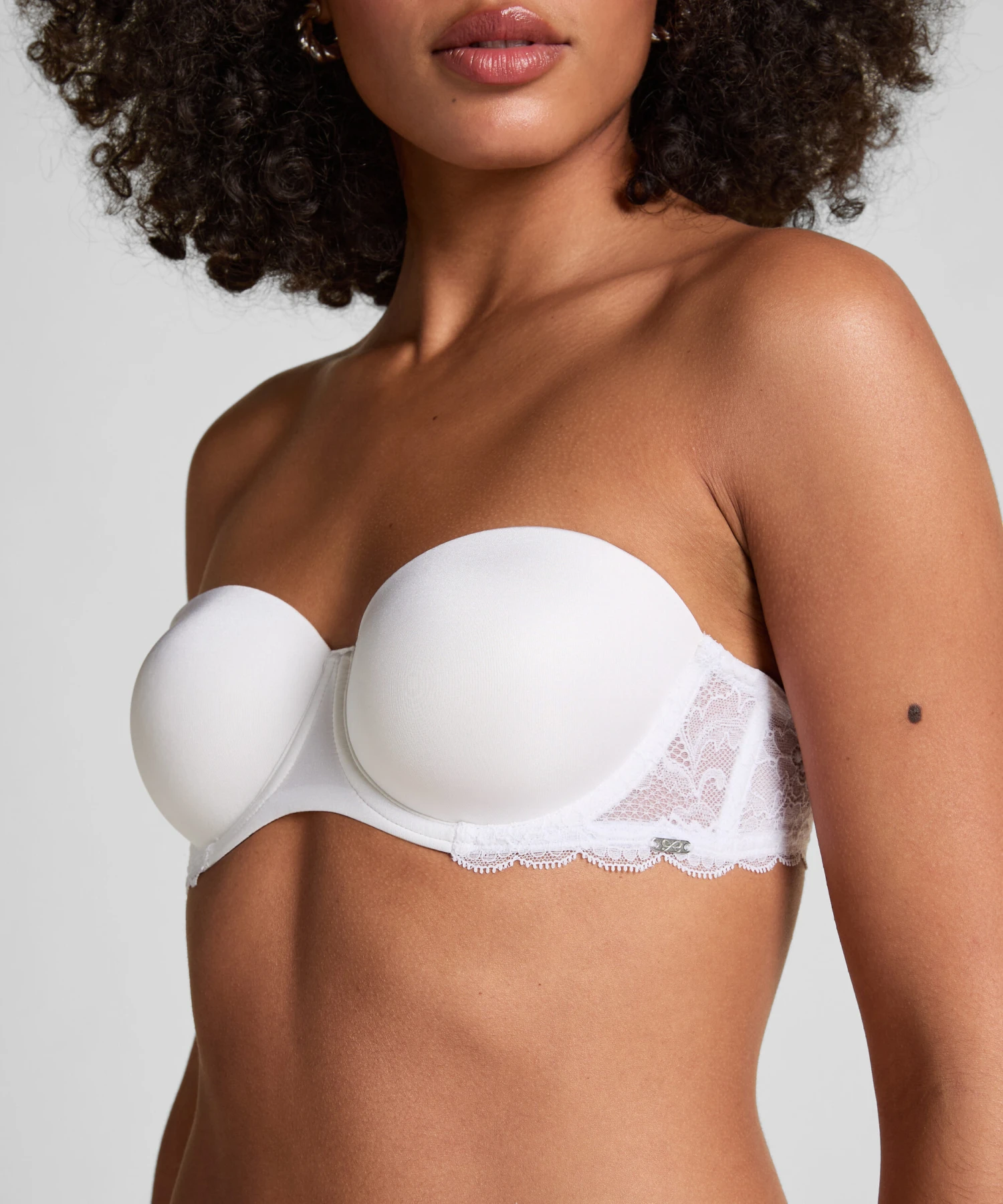 Angie Padded Underwired Strapless Bra 4 Angie Padded Underwired Strapless Bra - Image 2