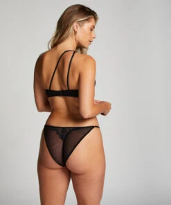 Jenni Bralette 13 Jenni Bralette -Hunkemoller Shop 203671 4