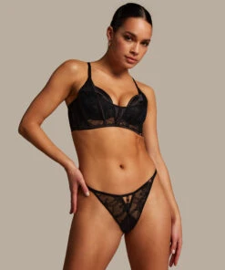 Allura Padded Underwired Longline Bra 12 Allura Padded Underwired Longline Bra -Hunkemoller Shop 204540 3