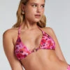 Floral Triangle Bikini Top 1 Floral Triangle Bikini Top -Hunkemoller Shop 204874 1