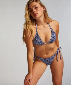 Lobos Triangle Bikini Top