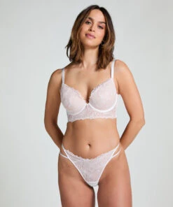 Lauren Padded Underwired Longline Bra 10 Lauren Padded Underwired Longline Bra -Hunkemoller Shop 300903 3