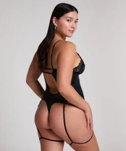 Jemima Body 13 Jemima Body -Hunkemoller Shop 300911 13