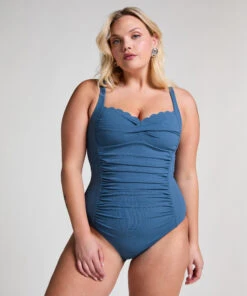 Shaping Scallop Swimsuit 12 Shaping Scallop Swimsuit -Hunkemoller Shop 301575 12