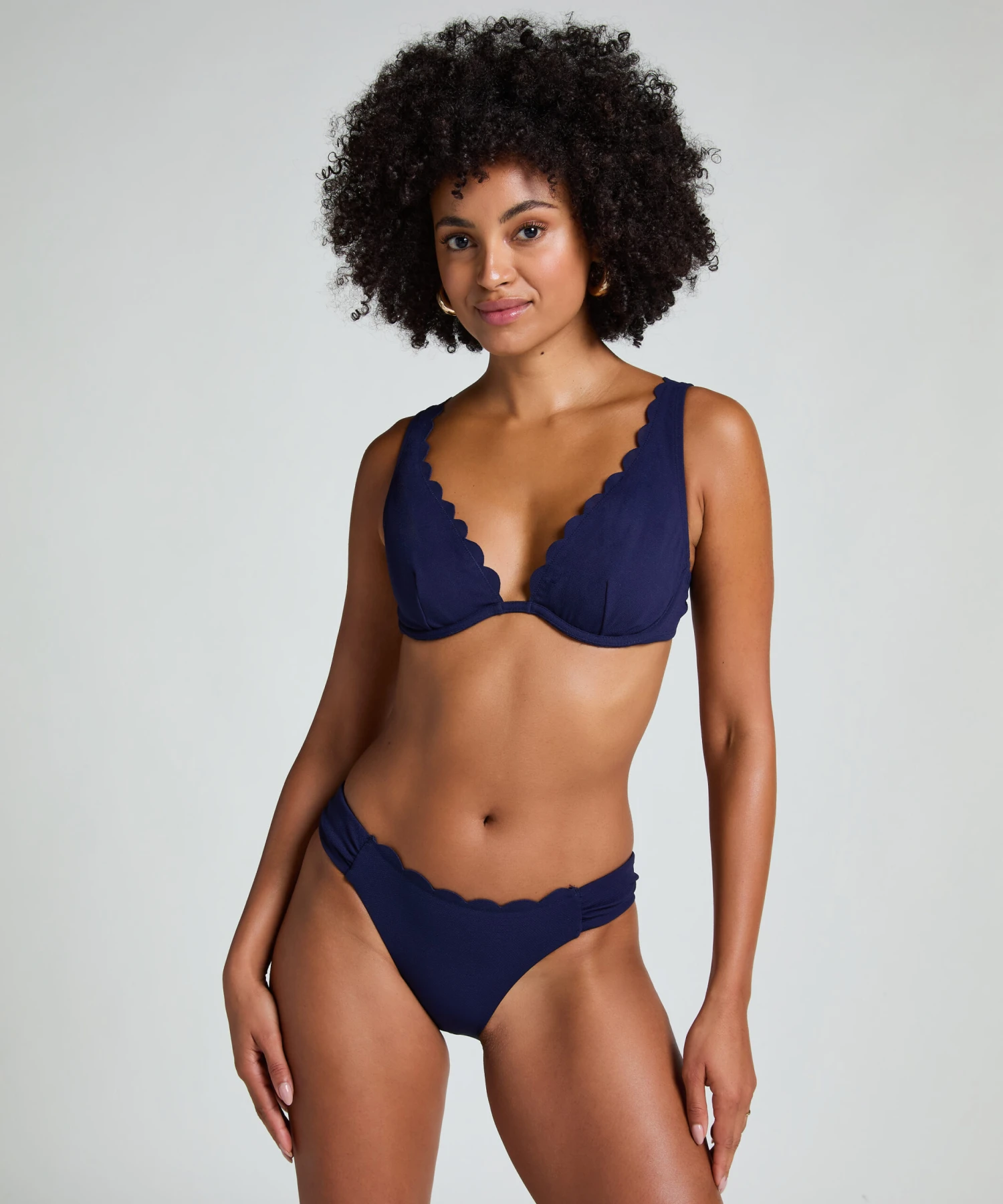 Scallop Non-padded Underwired Bikini Top 5 Scallop Non-padded Underwired Bikini Top - Image 3