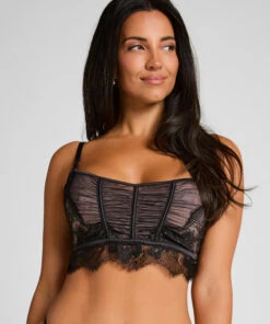 Cynthia Non-Padded Longline Underwired Bra