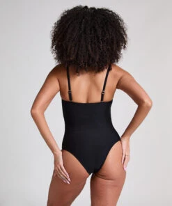 Cabo Shaping Bathingsuit 10 Cabo Shaping Bathingsuit -Hunkemoller Shop 302608 4