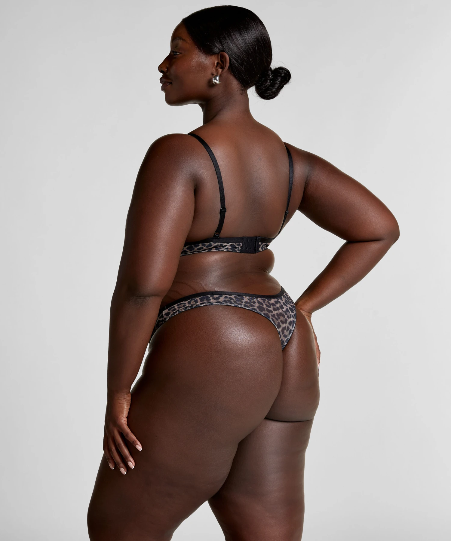 Tara Leopard Non-Padded Underwired Bra 8 Tara Leopard Non-Padded Underwired Bra - Image 6